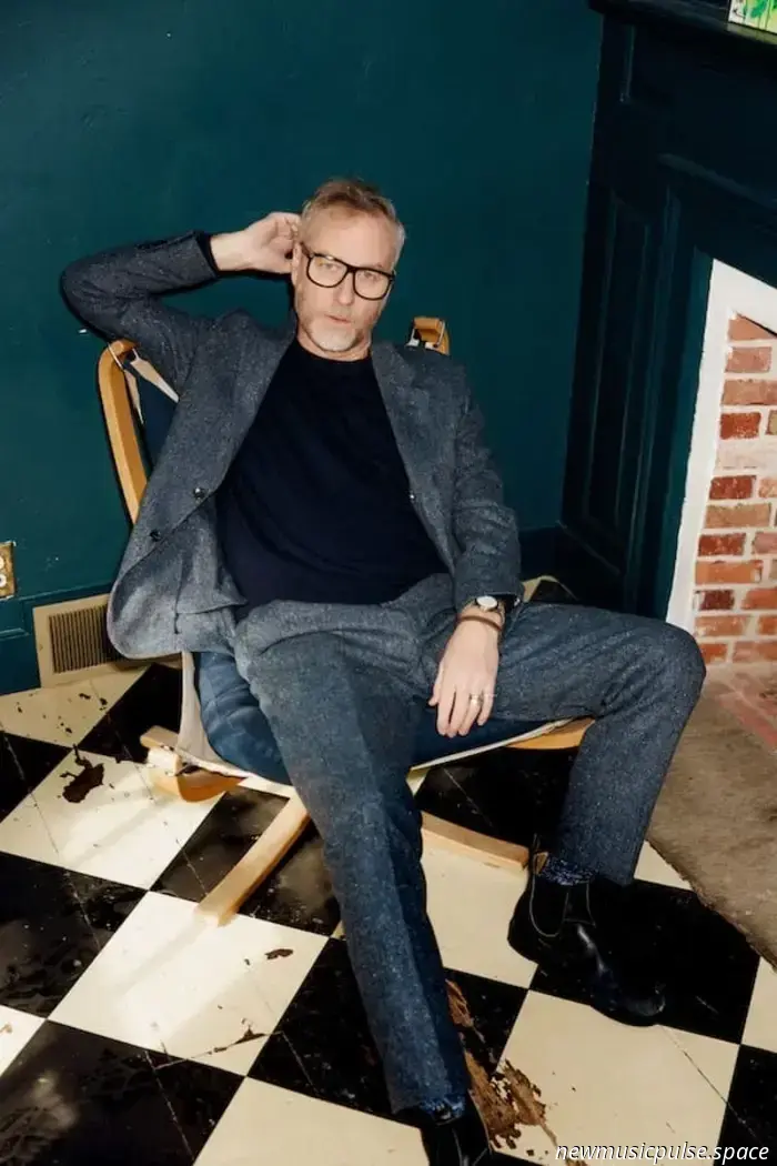 Matt Berninger Anuncia Nuevo Álbum en Solitario 'Get Sunk'