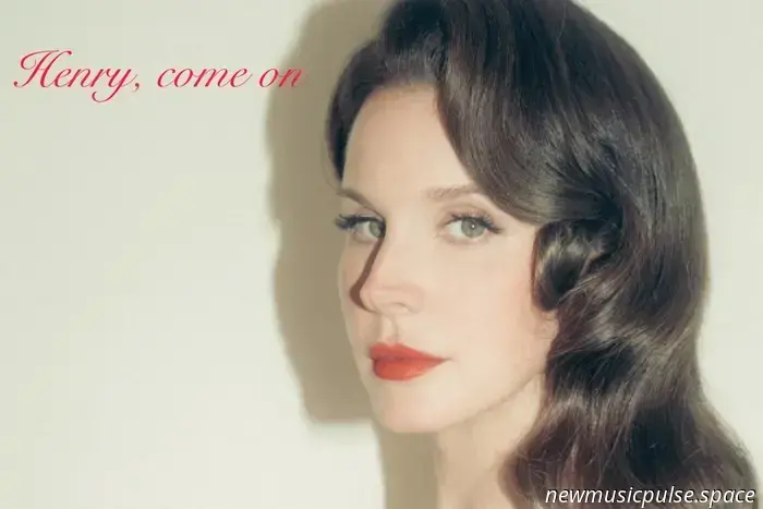 Lana Del Rey cavalca verso ovest con il suo racconto evocativo, «Henry, andiamo» - Atwood Magazine