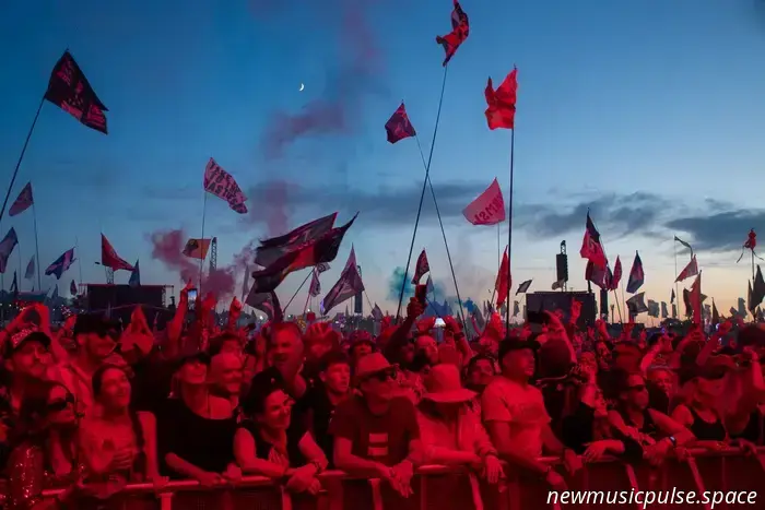 Glastonbury Festival 2025: Tag fünf in Bildern