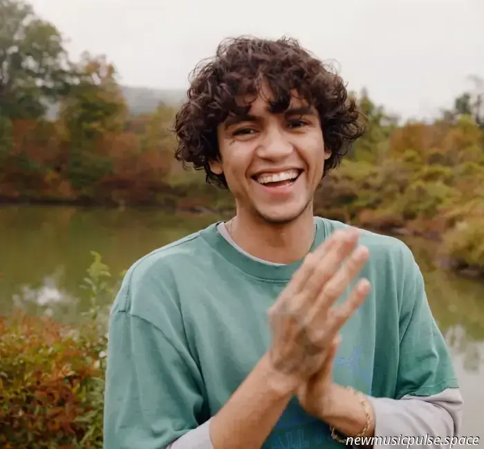 Nel blu: intervista a Dominic Fike