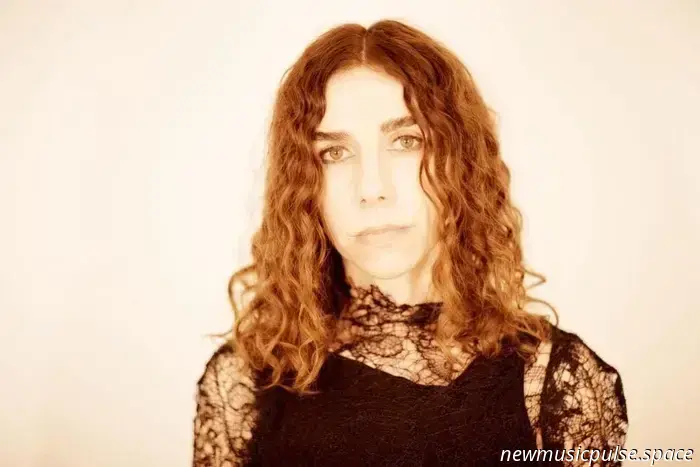 PJ Harvey condivide una playlist di canzoni che la ispirano