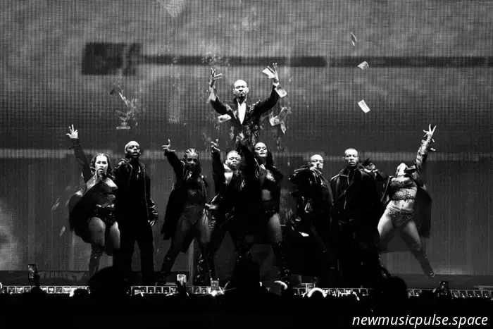 Usher's O2 Arena series concludes with an extravagant finale.