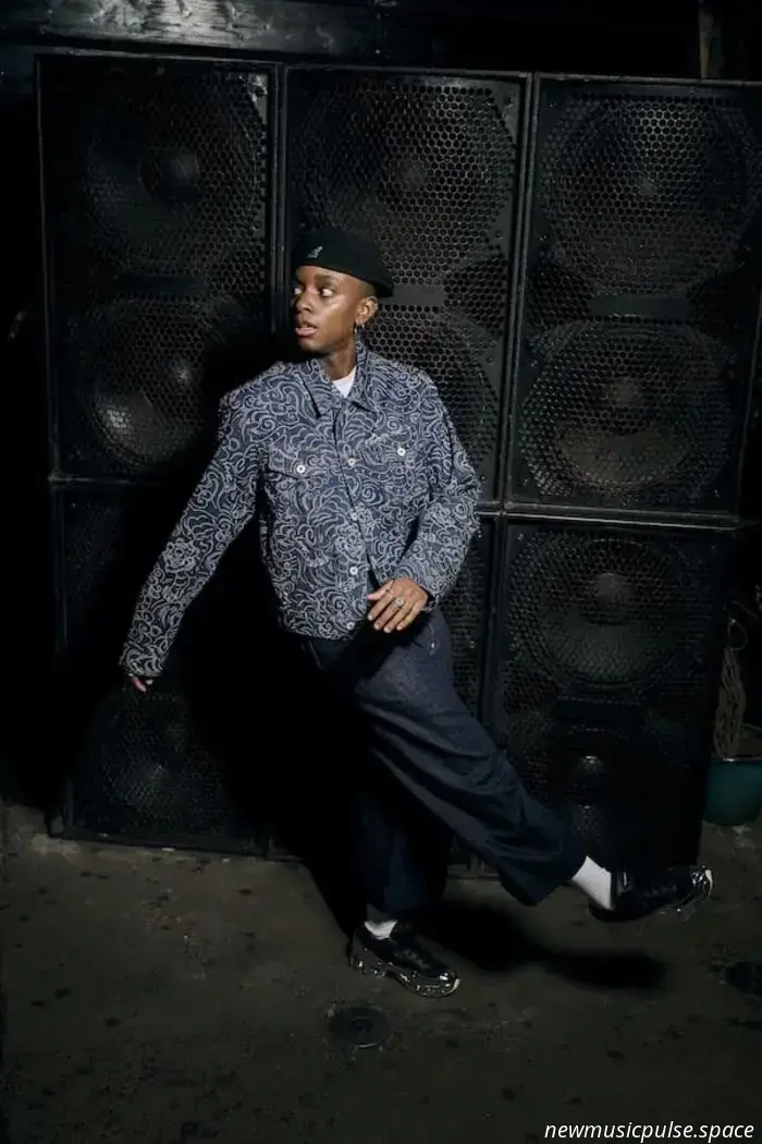 SHERELLE veröffentlicht überraschend neue EP „LOSSLESS SOUND 01“