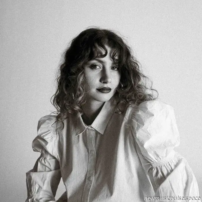 Ellur regresa con la joya indie «El mundo no es una ostra»