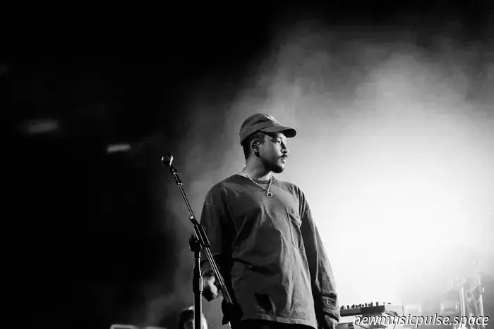 Rezension: Dijon triumphiert mit ‚Baby‘, einem alles verzehrenden Fiebertraum von Liebe, Hingabe und der „Manie der Häuslichkeit“ - Atwood Magazine