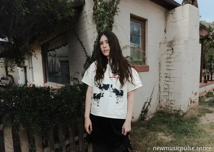 “I’m Just Someone with Intense Emotions”: Sydney Sprague Discusses Transforming Emotional Highs and Lows into Indie Rock Healing - Atwood Magazine