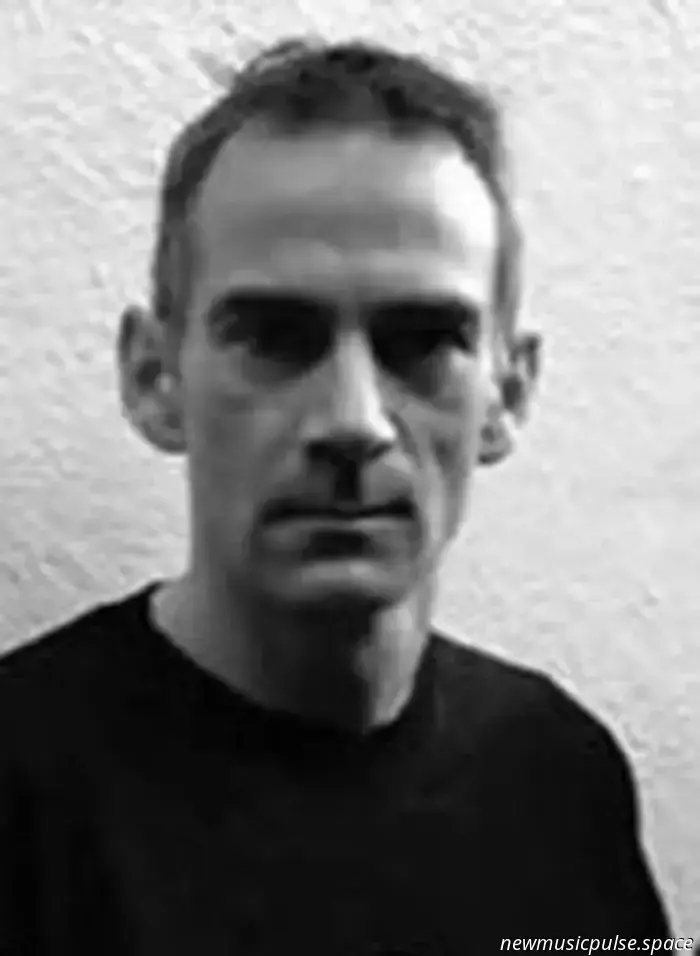 Ken Downie, Gründer von The Black Dog, ist gestorben.