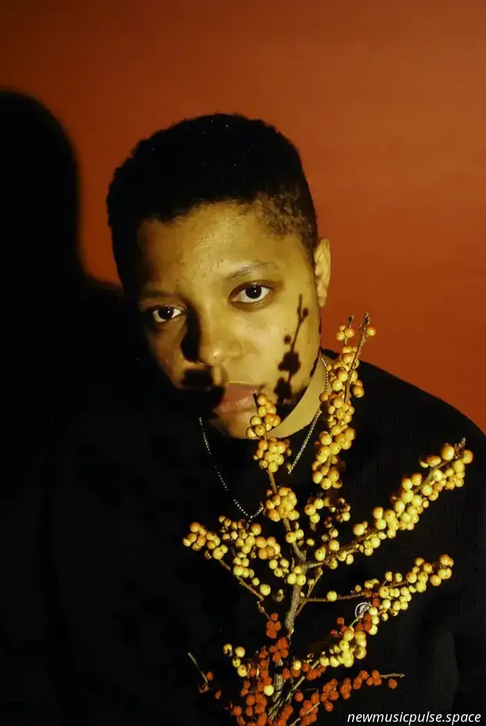 Loraine James bestätigt Residenz im Cafe OTO