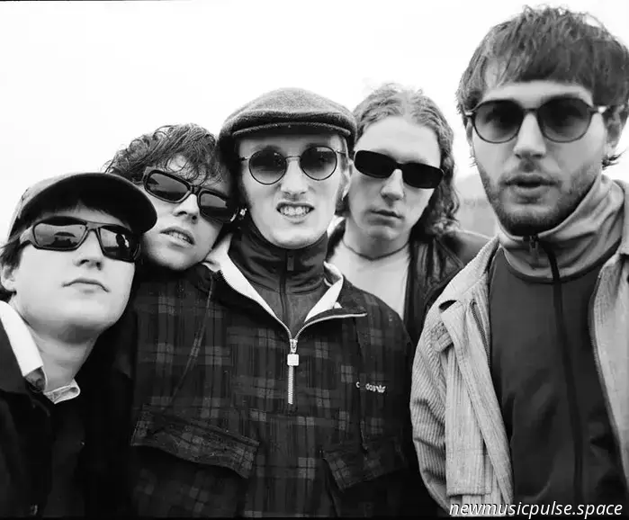 Brògeal Comparte Nuevo Single 'Friday On My Mind'