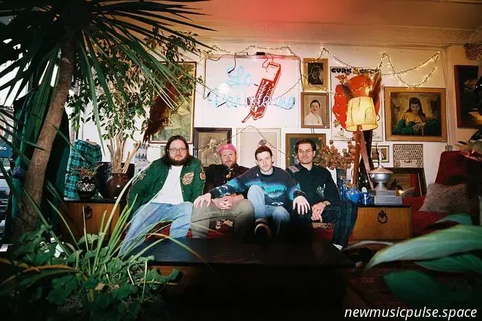 PUP lanza el sencillo final 'Olive Garden' antes del nuevo álbum 'Who Will Look After The Dogs'