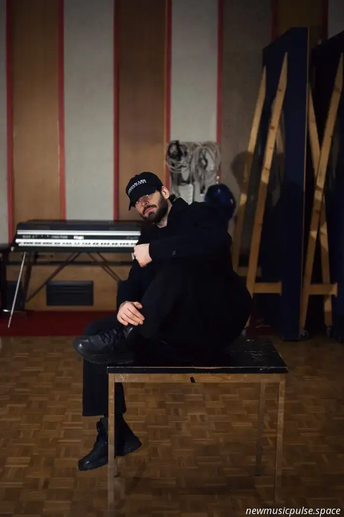 Interview mit Jordan Lee: Ein „Kämpfer für die Liebe“ und Anerkennung in der europäischen Soul-Groove-Szene - Atwood Magazine