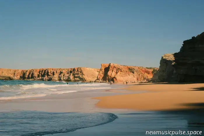 Rhythm & Waves Announces Impressive Line-Up