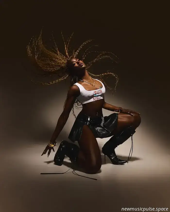 Janiq's 'Cobra' Is A Fiery R&B Experience