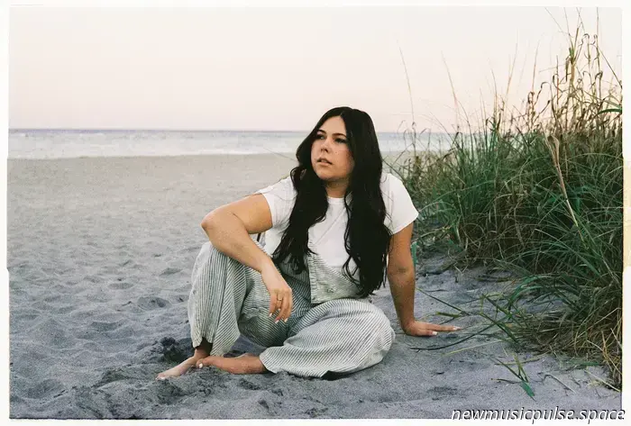 Gigi Perez’s “Twister” Is a Whirling Mystical Ballad Exploring New Realms and Auto-Tune - Atwood Magazine