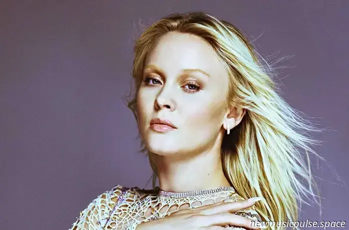 Zara Larsson denounces ICE, labeling them as "criminals" who are "violent" and "hateful."