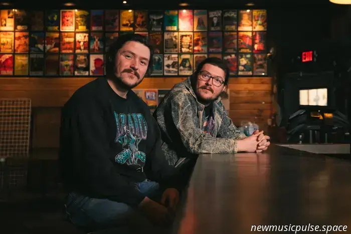 Premiere: West Virginia’s Of the Dell Merges ‘60s Style with Appalachian Allure in “Yes I Will,” a Love Song Rich in Grit and Grace - Atwood Magazine