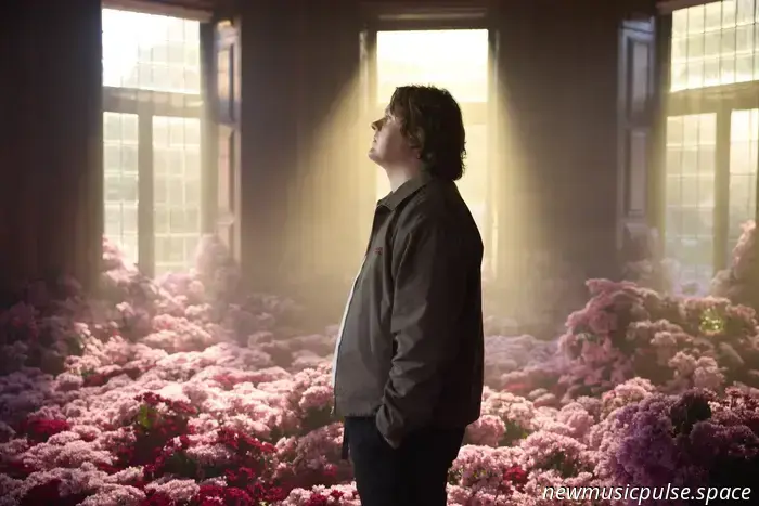 Lewis Capaldi comparte su nuevo sencillo 'Almost'