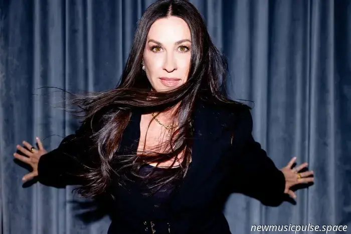 Alanis Morissette bestätigt große Shows in Großbritannien; so bekommen Sie Tickets