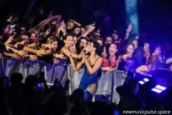 Dua Lipa, Estadio de Wembley, Londres: la estrella del pop trae éxitos y pirotecnia poderosa al espectáculo de su ciudad natal