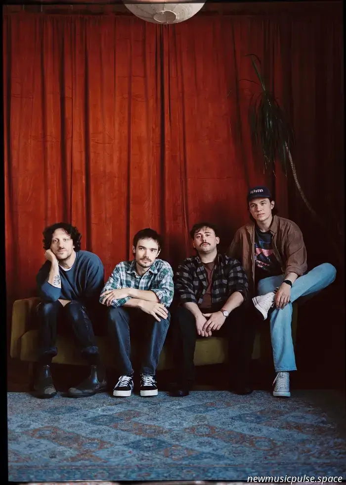 Aggrappati come una 'chiave inglese': come i Flycatcher si sono accordati lasciando andare - Atwood Magazine