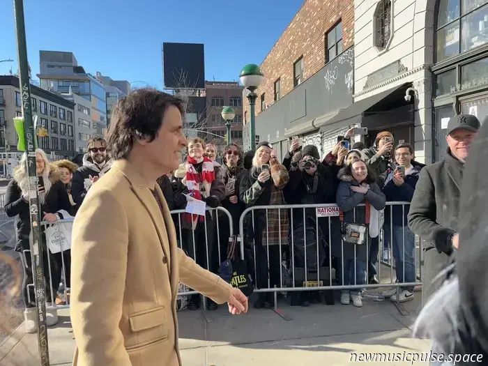 El Amor que Haces: Dentro del Espectáculo de San Valentín de Paul McCartney en el Bowery Ballroom-Atwood Magazine