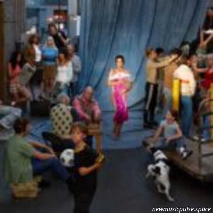 Lo siento, no lo siento, pero el pop de Demi Lovato ha vuelto (y «No es para tanto») - Atwood Magazine