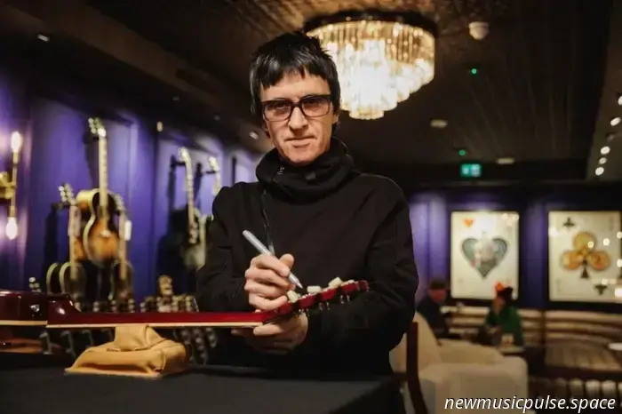 Johnny Marr is set to launch a limited edition of hand-signed Gibson guitars.