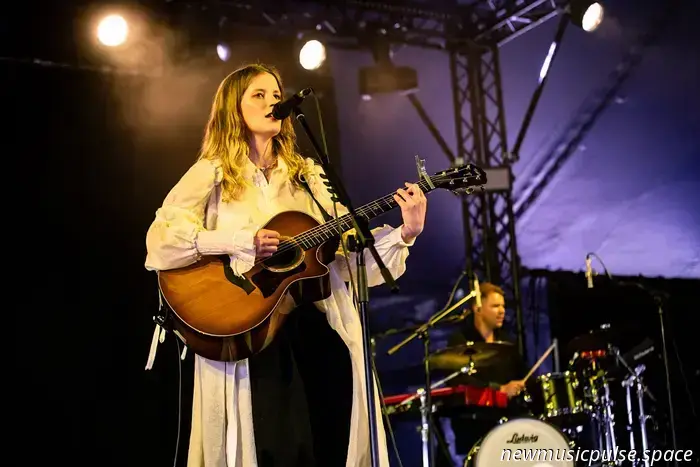 Paris Paloma plant eine einmalige London-Show mit dem Titel „Goodbye Cacophony“.