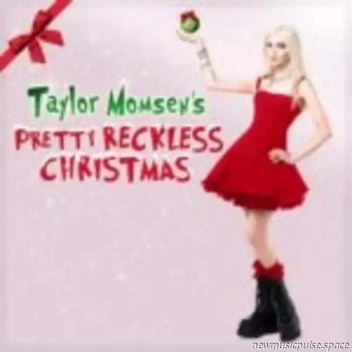 The Pretty Reckless reimmaginano le festività con 'Taylor Momsen’s Pretty Reckless Christmas' - Atwood Magazine