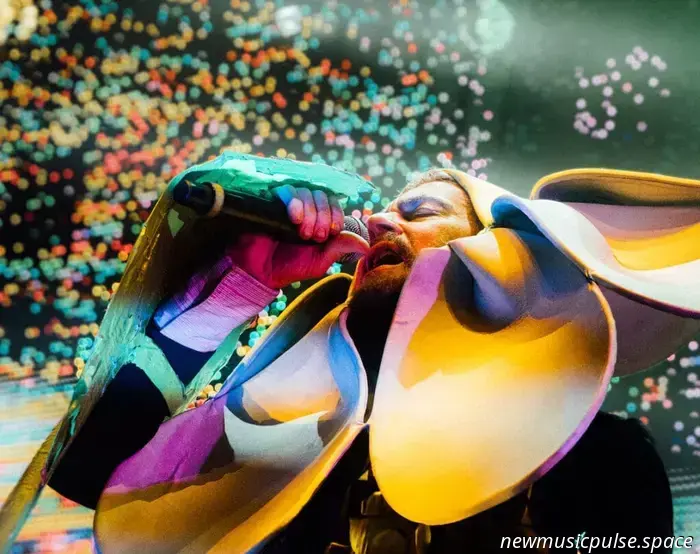 Live Update: The Flaming Lips – Bristol Beacon