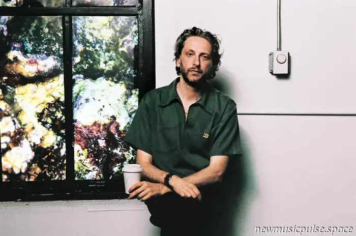 Daniel Lopatin, alias Oneohtrix Point Never, dictará un taller en la Escuela de la Canción.
