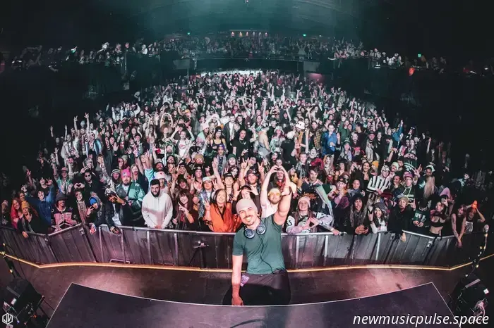 ATYYAs „How We Hit It“ ist eine Ode an die Basskultur.