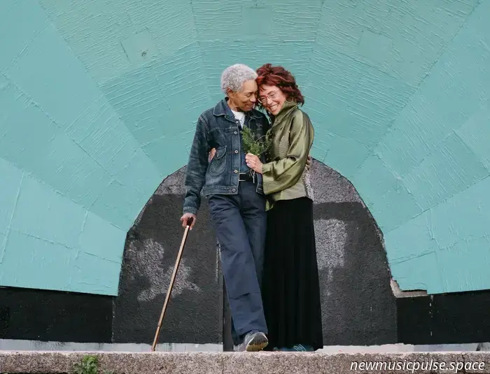 Beverly Glenn-Copeland делится новой песней «Laughter In Summer»