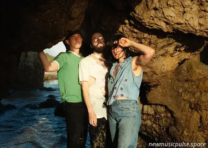 Big Thief’s “All Night All Day” Captures a Sense of Longing