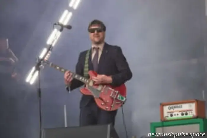 Pulp, Charli XCX, Neil Young, RAYE, and others: key moments from Saturday at Glastonbury 2025.