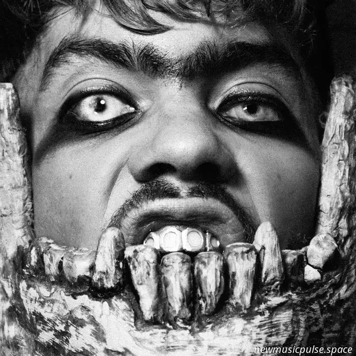 Stefan Baldauf / SB-Medien

Receive Spyglass: Insider updates delivered directly to your inbox

Get an exclusive preview of upcoming cars and undisclosed prototypes, directly from our spy photographer.

Audi is preparing to make another play for the tier-one luxury market with the introduction of a new Q9 SUV under the Horch brand. This will be the first SUV to feature the Horch emblem. Just as Maybach is a nod to Mercedes, Horch represents Audi's historical roots. Horch—or Horchwerke—was one of the four manufacturers (alongside DKW, Audi, and Wanderer) that merged in the early 1930s to form Auto Union, which later evolved into the Audi we recognize today.

Although Horch does not carry the same prestige in America as brands like Rolls-Royce, Bentley, or Maybach, its heritage is significant. The name was associated with luxury sedans and roadsters prior to the Auto Union merger, and Audi is expected to equip this model with lavish features (and set a correspondingly steep price).

While the prototype is still largely concealed, one feature that stands out is the grille. The prominent vertical slats are reminiscent of the Horch design, similar to a circa ~1940 Horch sedan that our own Joel Feder photographed at the Goodwood Revival earlier this year.

Our insiders anticipate additional features, such as two-tone paint and captain’s chairs in the second and third rows, along with a wide range of customization options from the “Audi Exclusive” catalog. In essence, the only limitation on personalizing this vehicle will probably be your financial resources.

The Q9 Horch is predicted to be equipped with a gas engine—likely a mild-hybrid—featuring a standard twin-turbo V8, with a turbocharged V6 as a potential option. We may also see a plug-in hybrid version, particularly for the European market, though an all-electric variant is not anticipated.

According to our sources, the Audi Q9 Horch is expected to make its debut in Europe no earlier than 2027, with a U.S. launch likely occurring a year later (if it is introduced at all). Stay updated.

Have a news tip? Reach out to us at [email protected].