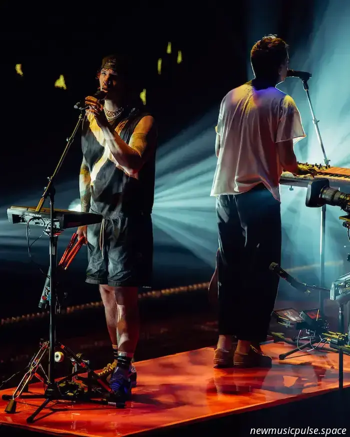 Josh Dun findet seine Stimme: Twenty One Pilots im Interview