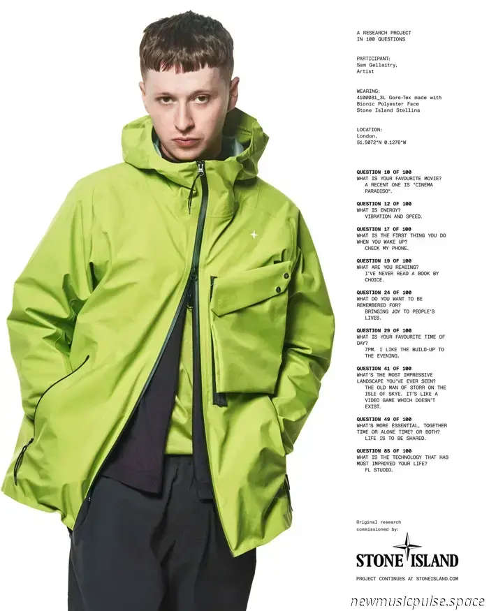 Stone Island Quiz Sam Gellaitry per la campagna SS25 Stellina