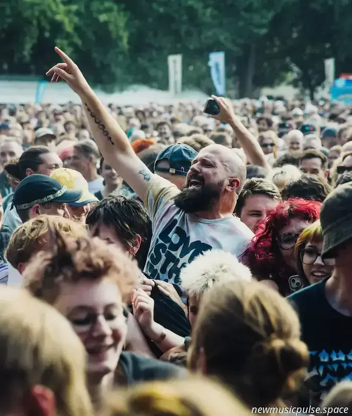 Live Report: IDLES Block Party, Opening Night – Queens Square, Bristol