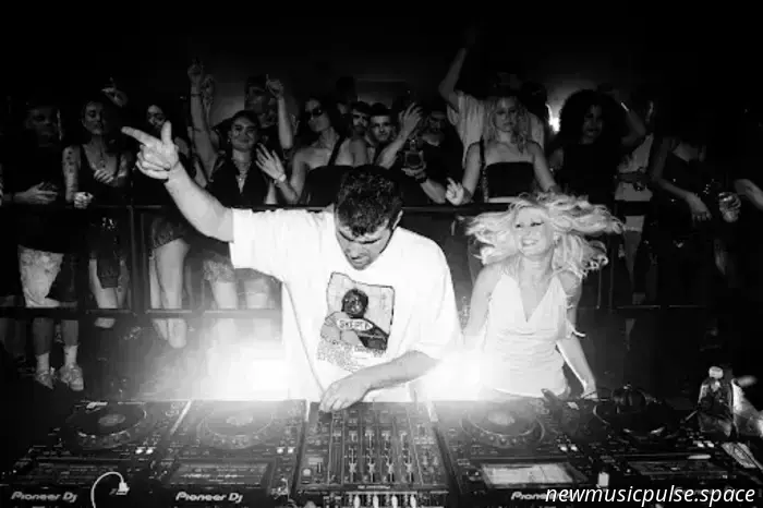 Fred again.. und Amyl and the Sniffers arbeiten zusammen an „you’re a star“