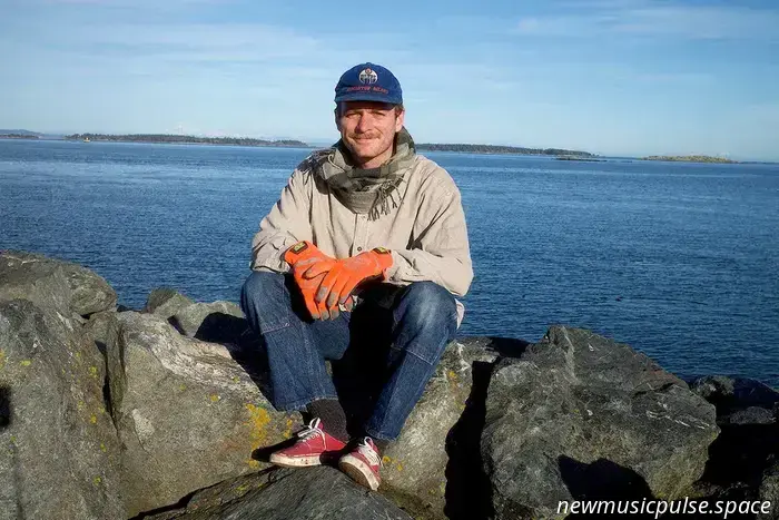 Mac DeMarco Redefines the Concept of “Home” - Atwood Magazine