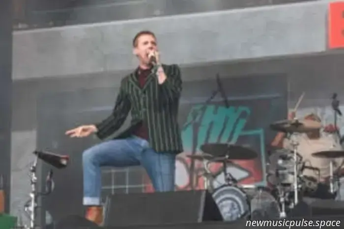 Pulp, Charli XCX, Neil Young, RAYE, and others: key moments from Saturday at Glastonbury 2025.