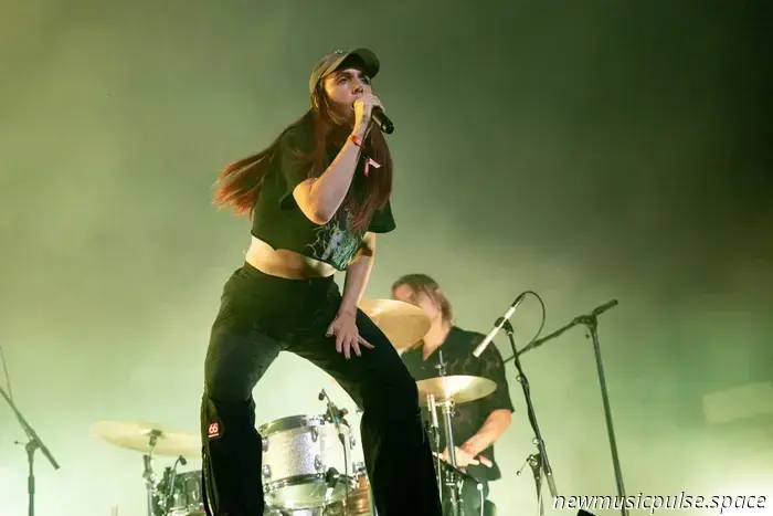 MØ enthüllt Pläne für die 'Plæygirl' -Welttournee