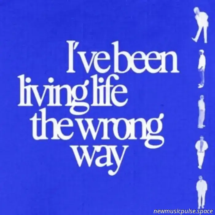 „Ich habe mein Leben auf die falsche Art gelebt“: In „Lately“ verwandeln Dylan Flynn & The Dead Poets die Selbstsuche in eine mitreißende Hymne - Atwood Magazine