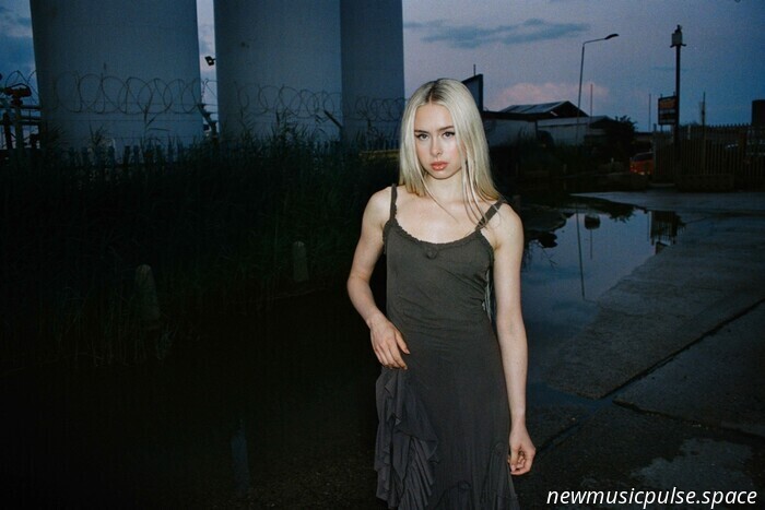 Il Neu Bulletin (Erin LeCount, Florence Road, She’s In Parties e altro ancora!)