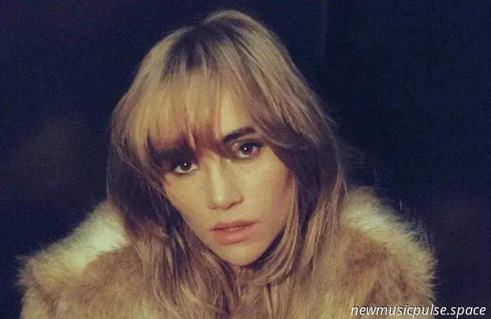 Suki Waterhouse Releases New Single 'Dream Woman'