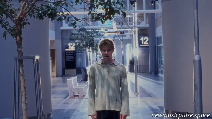 Interview: Fig Tape serviert „Forcefed Serenity“, einen genreübergreifenden Fiebertraum - Atwood Magazine