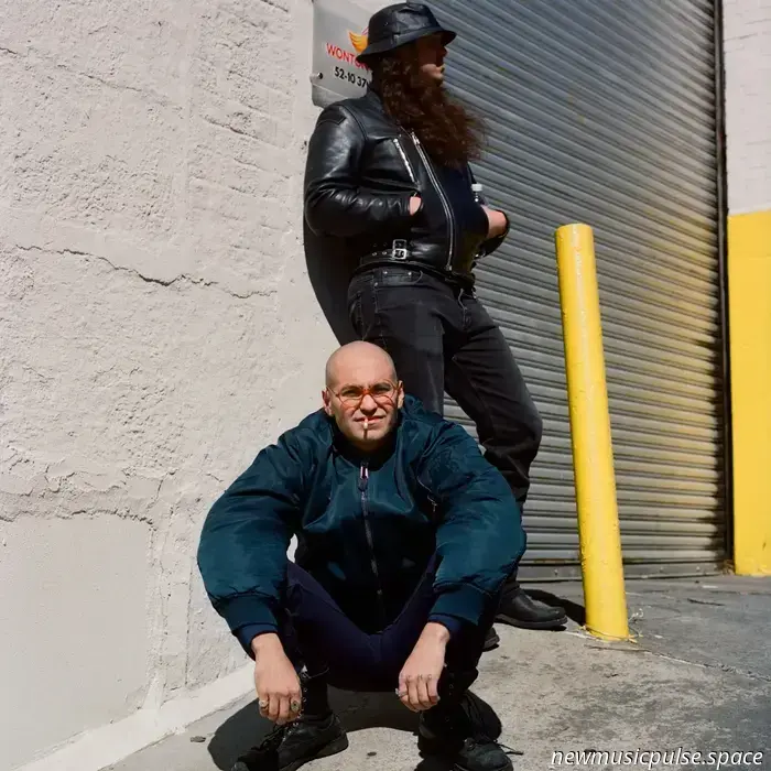 Show Me The Body interpreta il classico dei Beastie Boys «Sabotage»