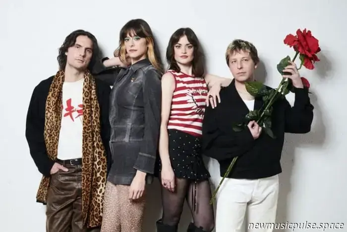 TOPS Firma Con Ghostly International, Comparte 'ICU2'