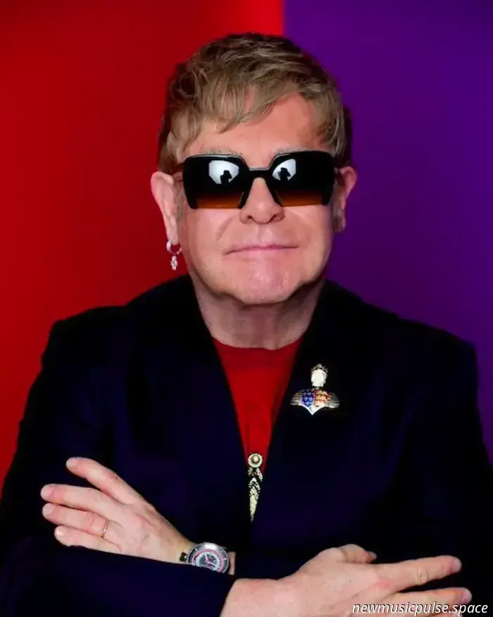 Elton John parece haber escrito una carta a sus fans anunciando un nuevo álbum.